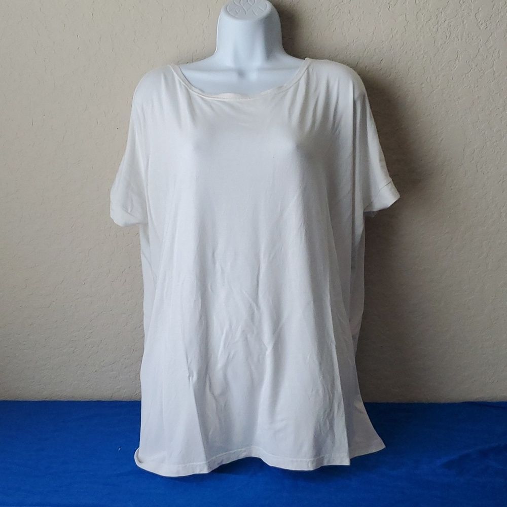 Piko 1988 Oversized T-Shirt Size Medium White Bamboo Blend Crewneck Top